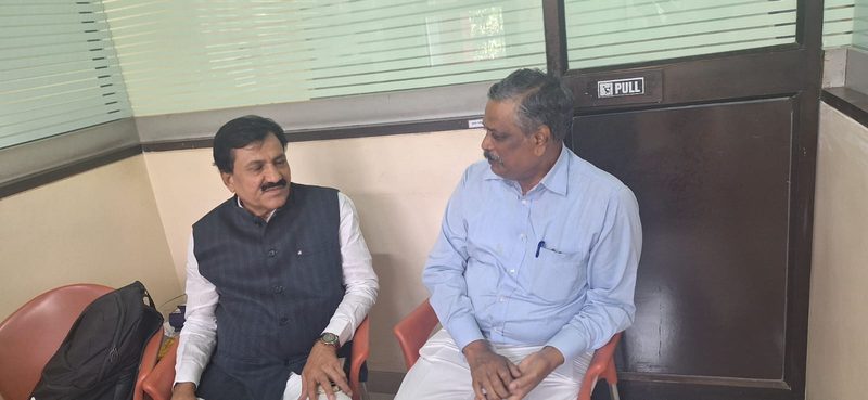 BJP MLA Babanrao Lonikar - Sadichya bhe