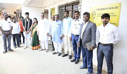 Nagesh Jadhav with the Siddharth College team